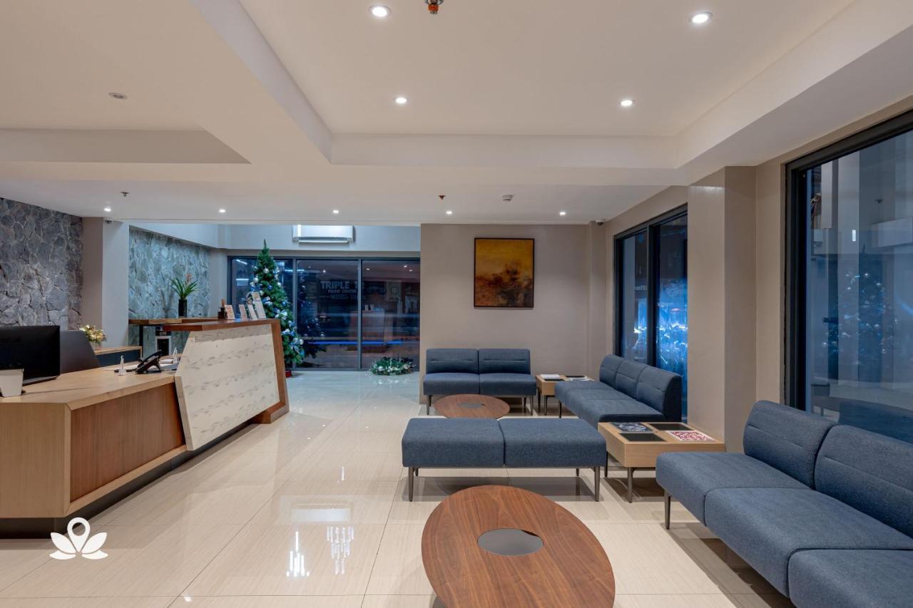 לגאזפי Hotel Inigo מראה חיצוני תמונה