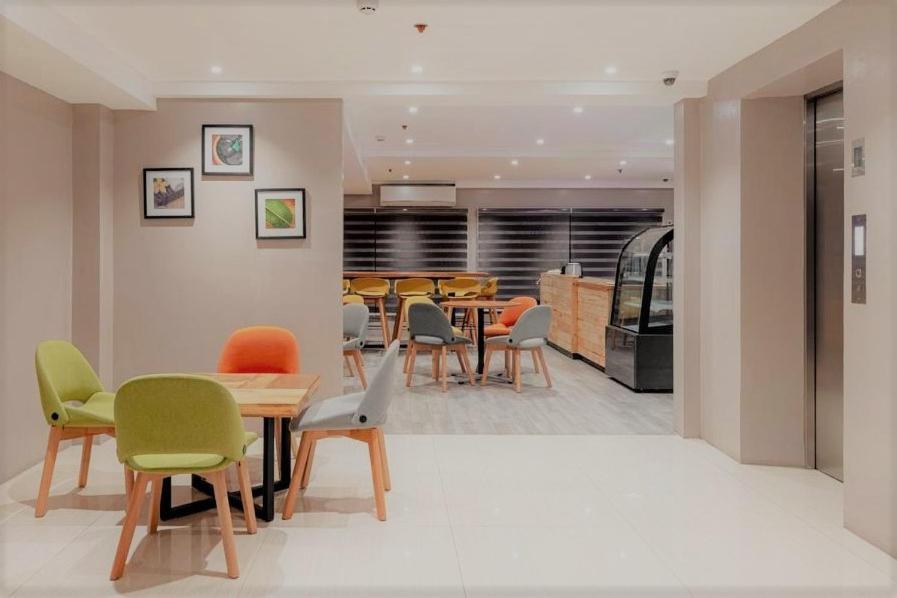 לגאזפי Hotel Inigo מראה חיצוני תמונה