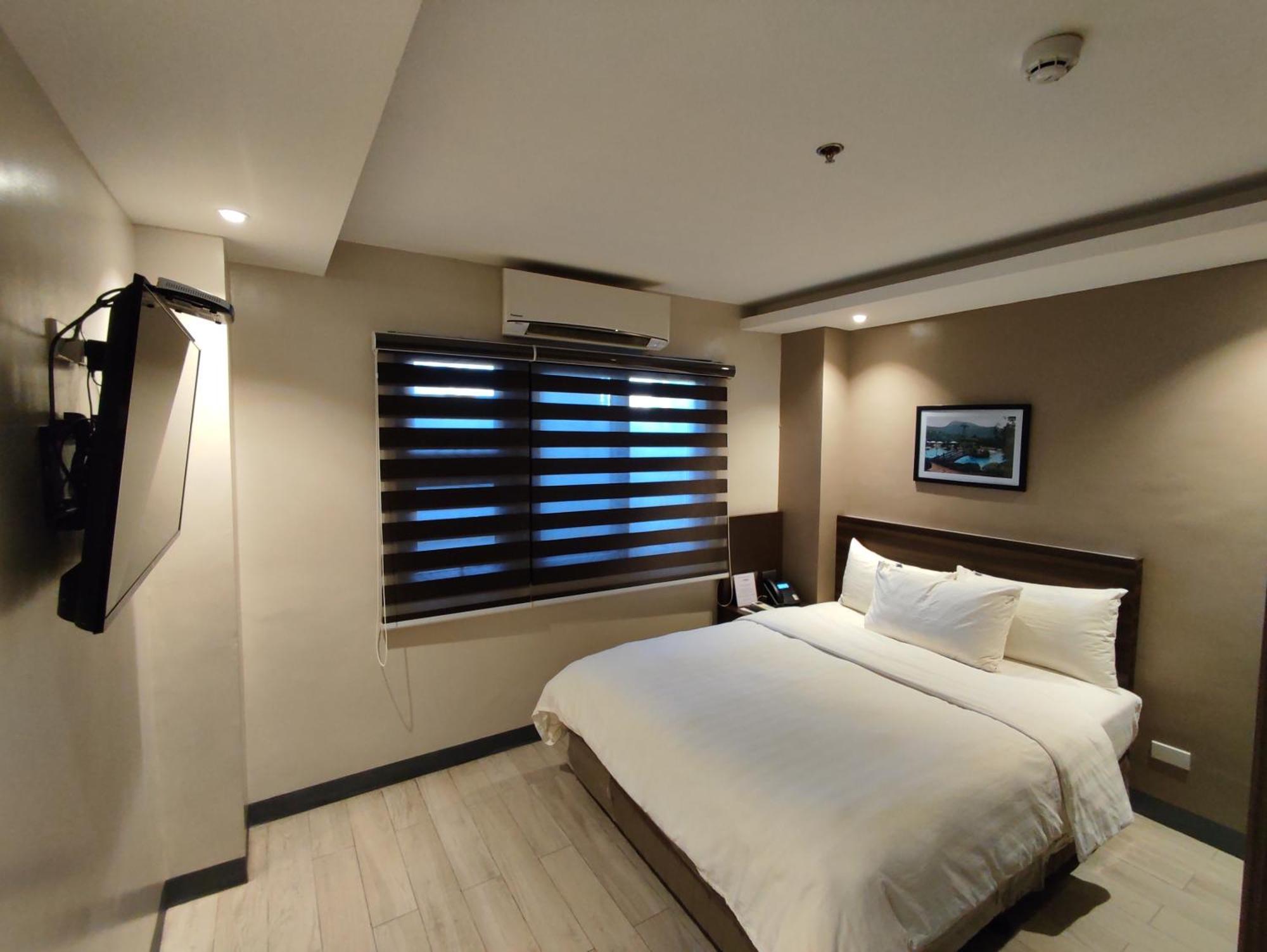 לגאזפי Hotel Inigo מראה חיצוני תמונה